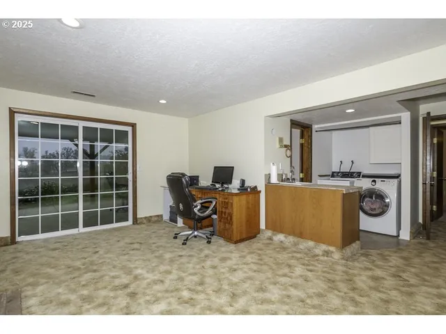 $1,150,000 | 2918 Maranatha Court Southeast, Turner, OR 97392