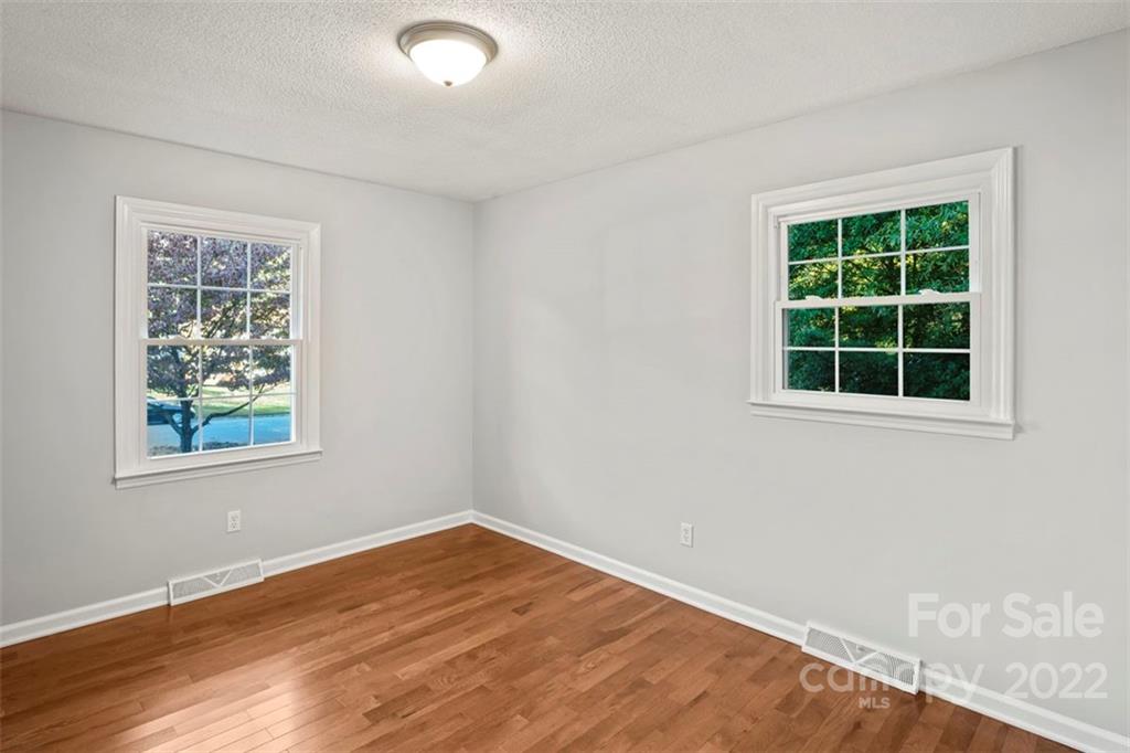 202 Hamilton Road, Unit 15 Lexington, NC 27295 - Photo 29 of 33 Gallery Image 29