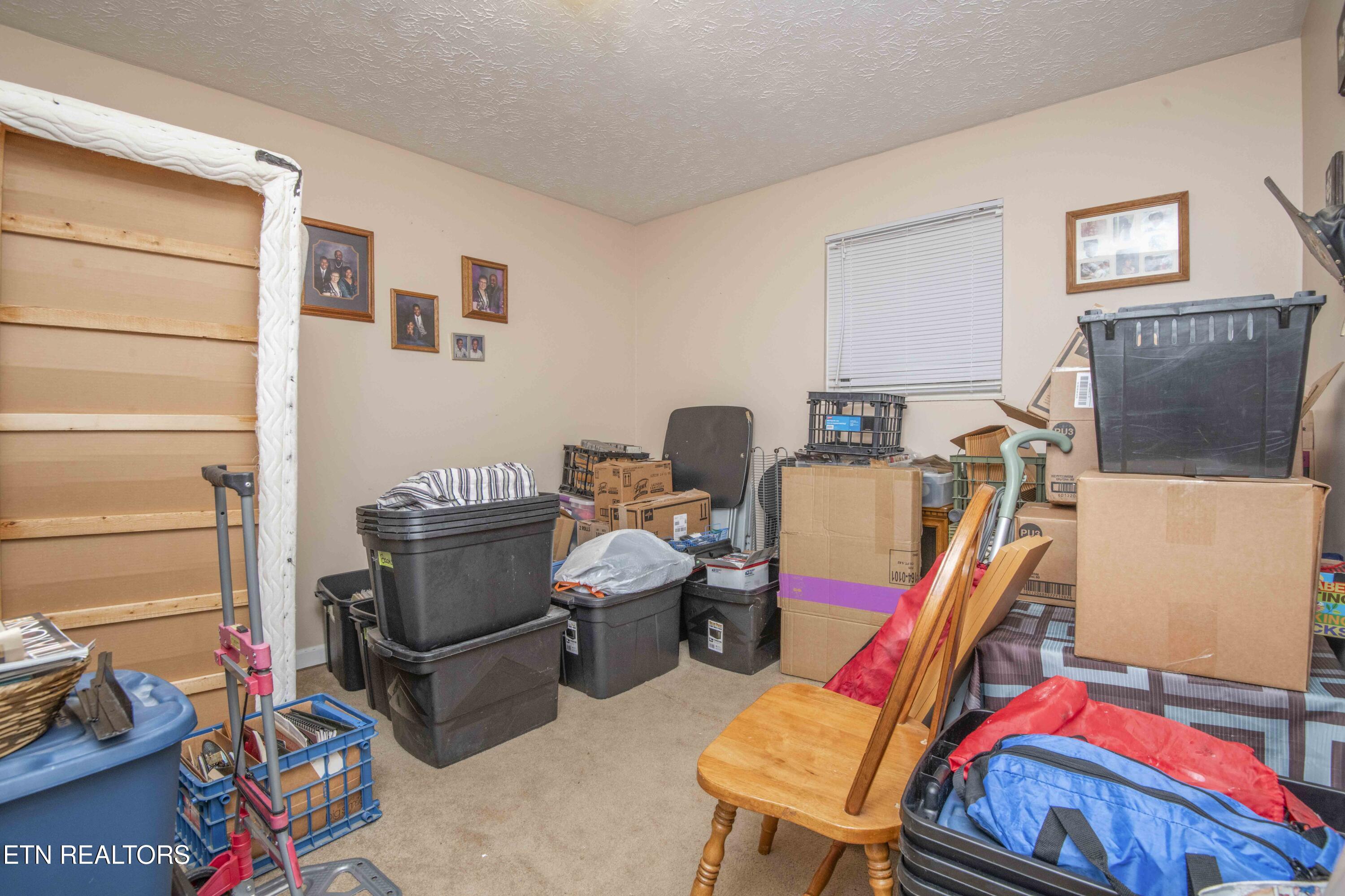 223 White Oak Lane Heiskell, TN 37754 - Photo 29 of 43 second bed 1_1