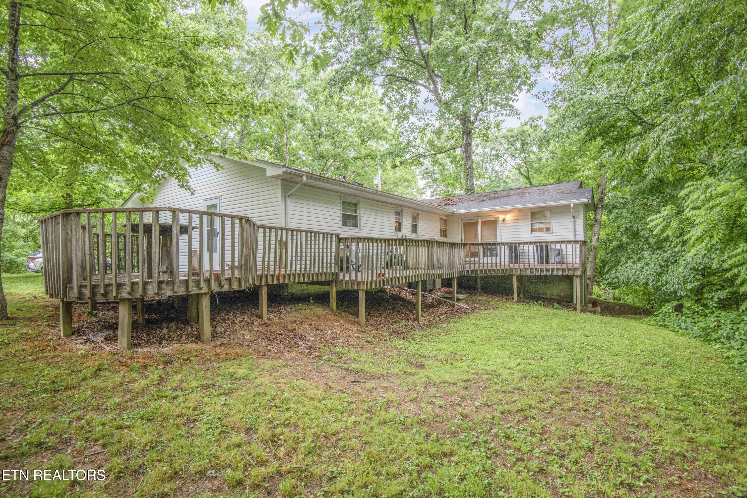 223 White Oak Lane Heiskell, TN 37754 - Photo 40 of 43 yard 6_1