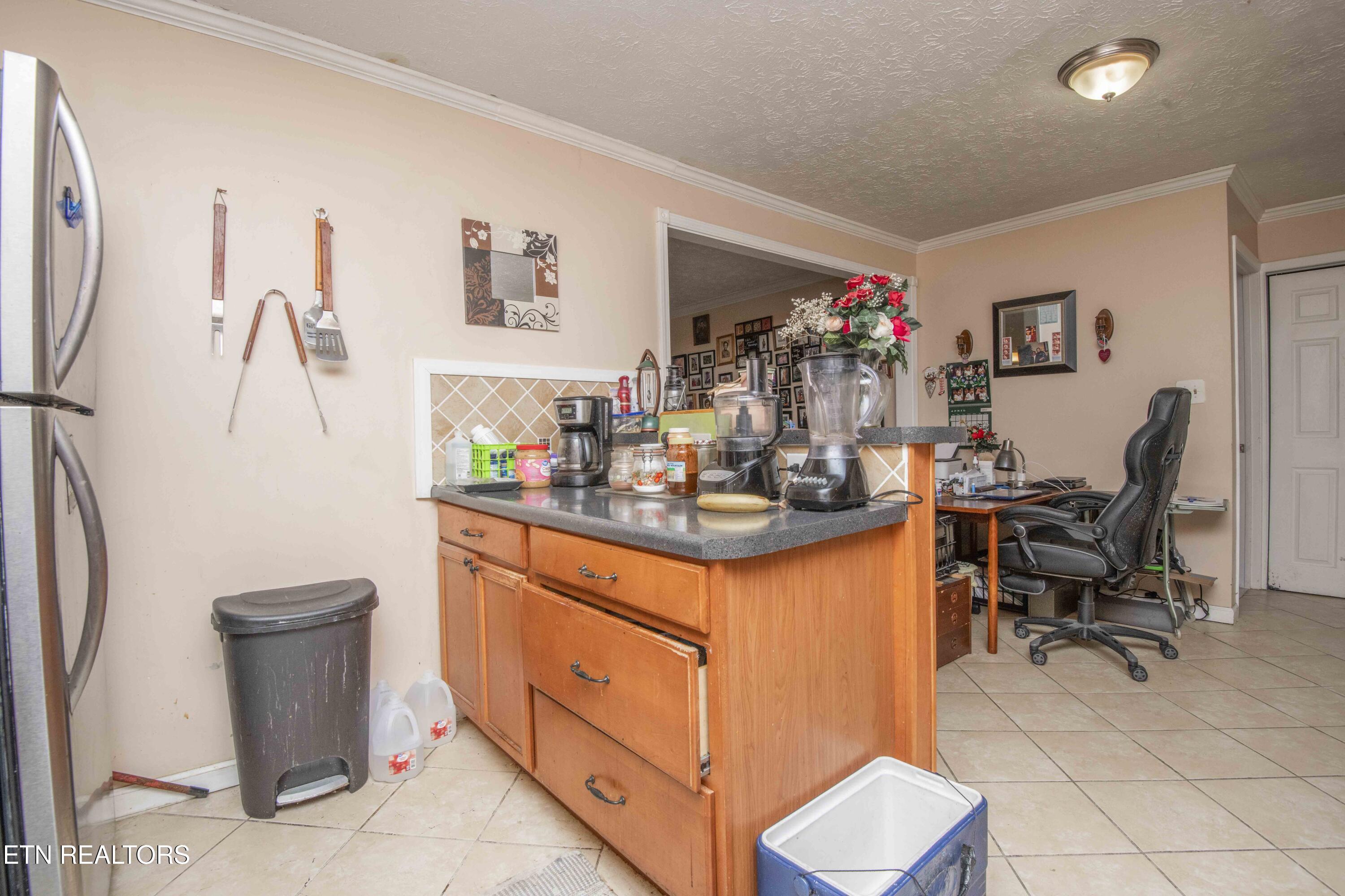 223 White Oak Lane Heiskell, TN 37754 - Photo 10 of 43 kitchen 4_1