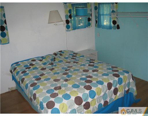 6 Robin Road, Unit 6 Monmouth Junction, NJ 08852 - Photo 7 of 9 Gallery Image 7