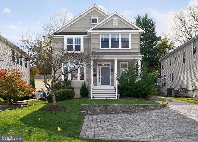 $995,000 | 11218 Upton Drive, Kensington, MD 20895