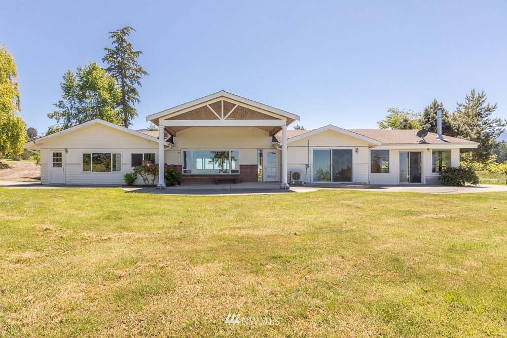 2195 South 7th Avenue Sequim, WA 98382 - Photo 2 of 39 Gallery Image 2