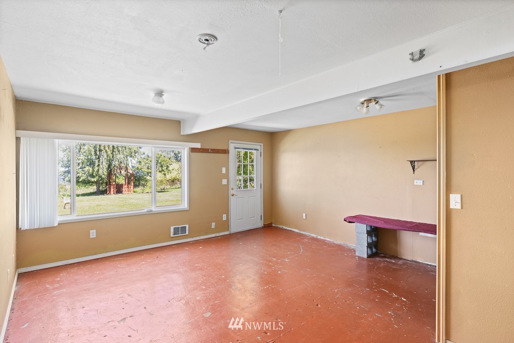 2195 South 7th Avenue Sequim, WA 98382 - Photo 21 of 39 Gallery Image 21