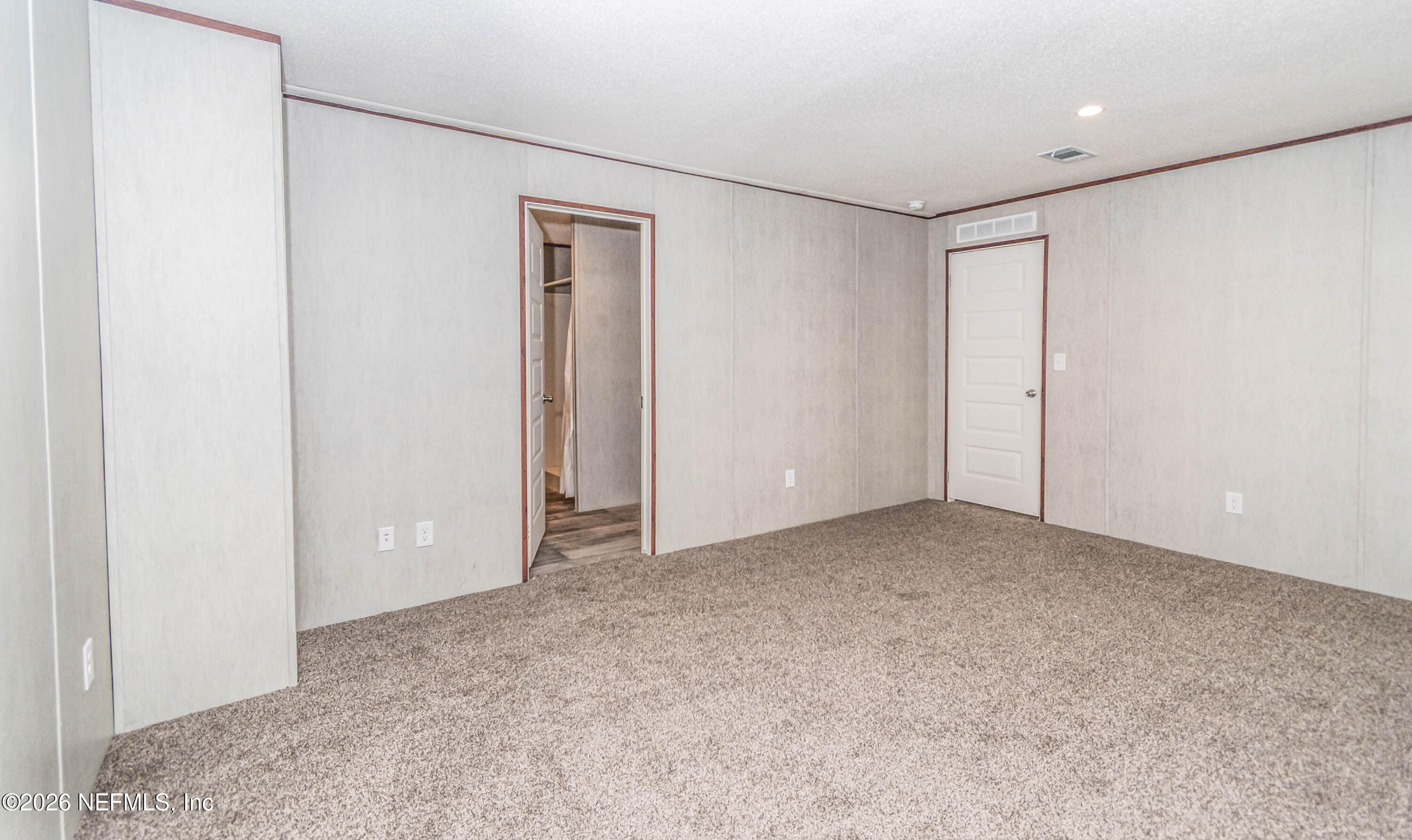 22517 Baxter Grade Road Sanderson, FL 32087 - Photo 10 of 28 a view of an empty room