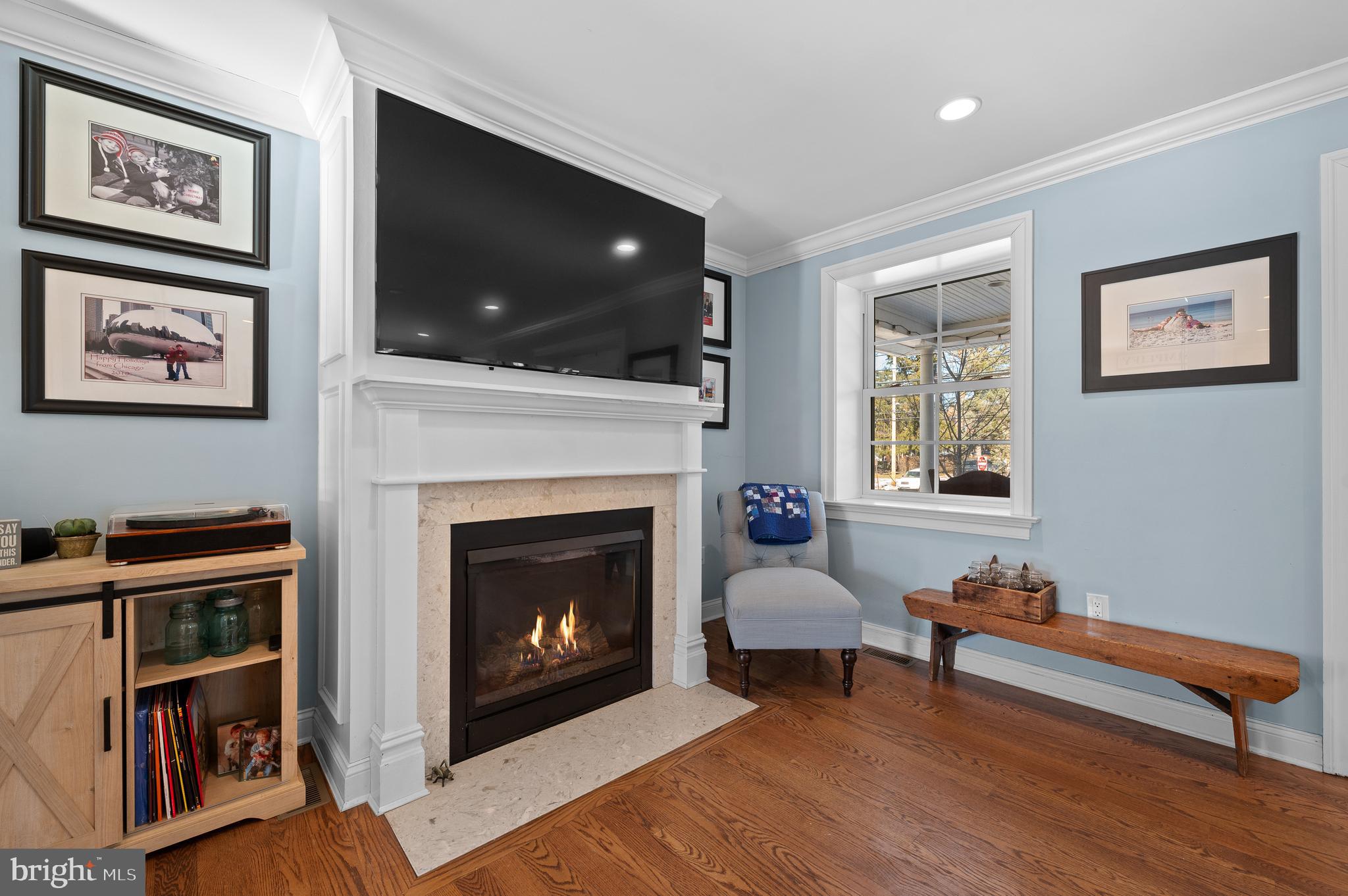 186 Conestoga Road Wayne, PA 19087 - Photo 6 of 33 Gas Fireplace