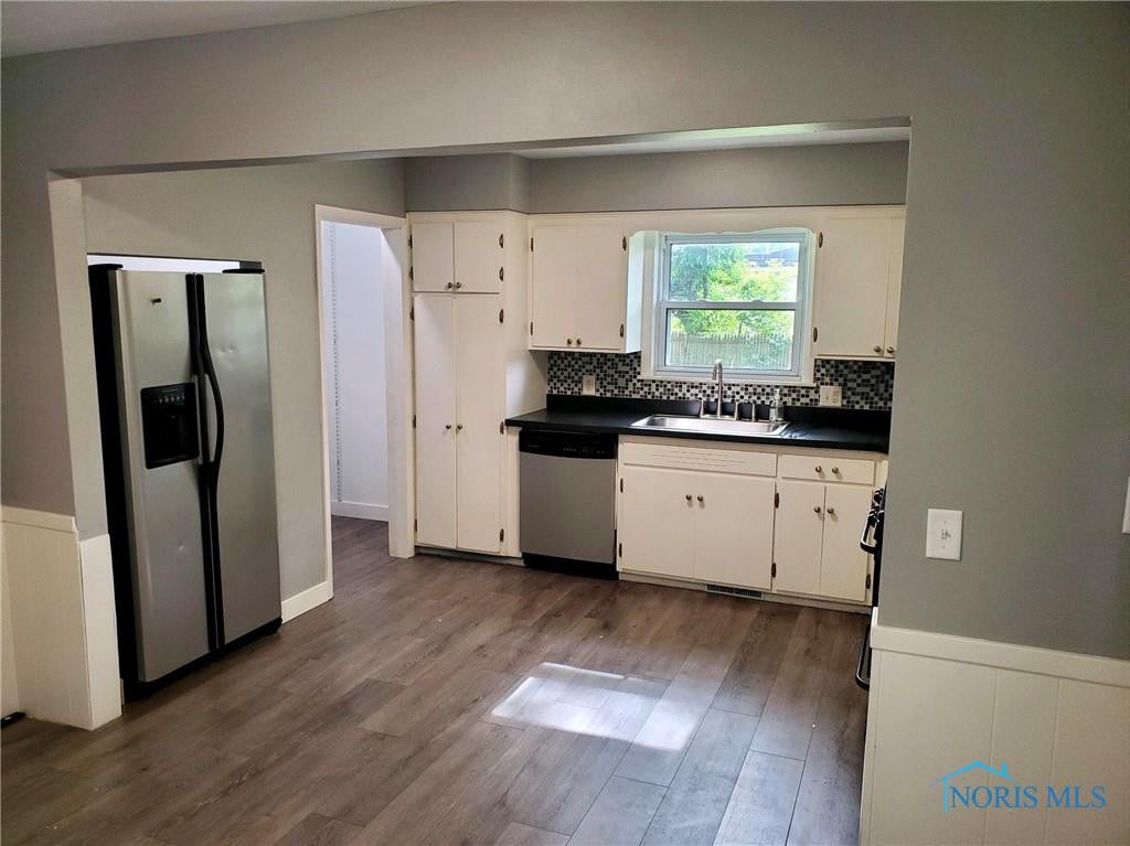 2111 Stoneham Road Toledo, OH 43615 - Photo 10 of 24 Gallery Image 10
