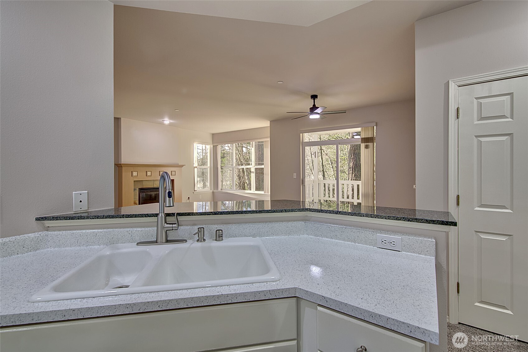 714 228th Street Southwest, Unit O101 Bothell, WA 98021 - Photo 14 of 32