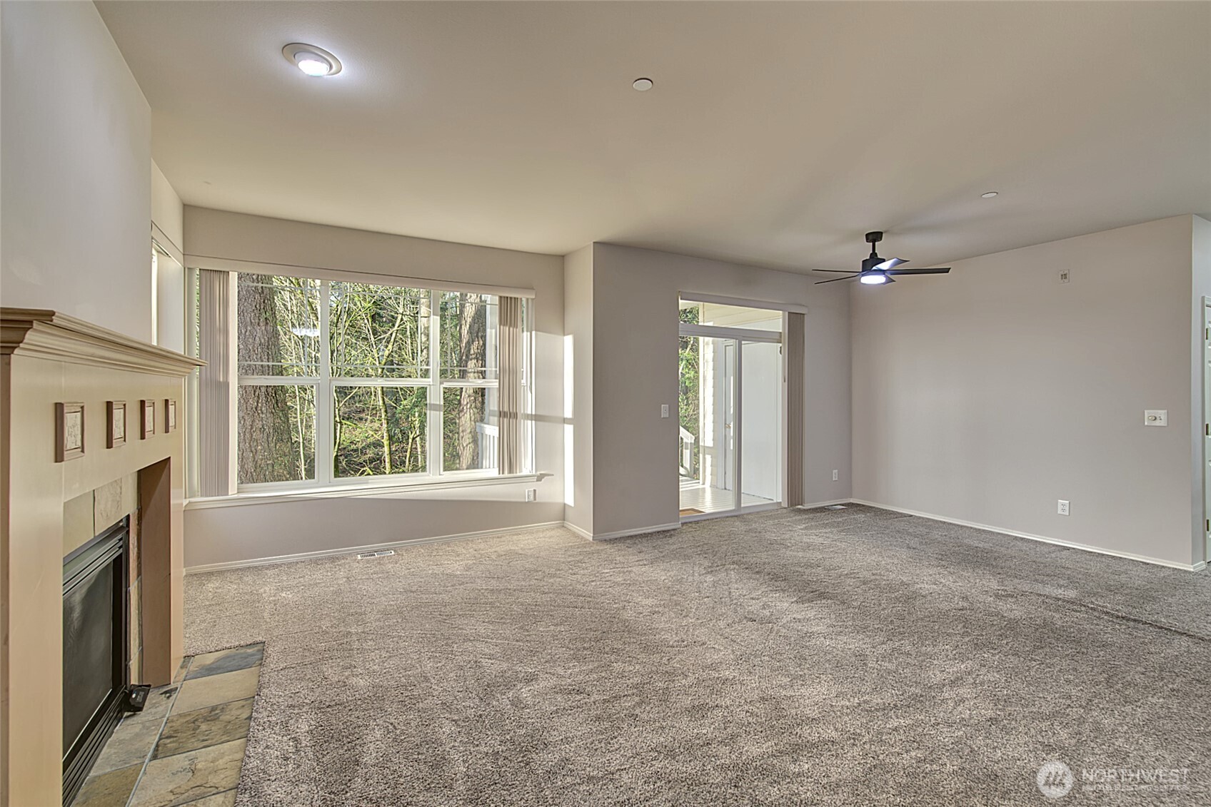 714 228th Street Southwest, Unit O101 Bothell, WA 98021 - Photo 4 of 32