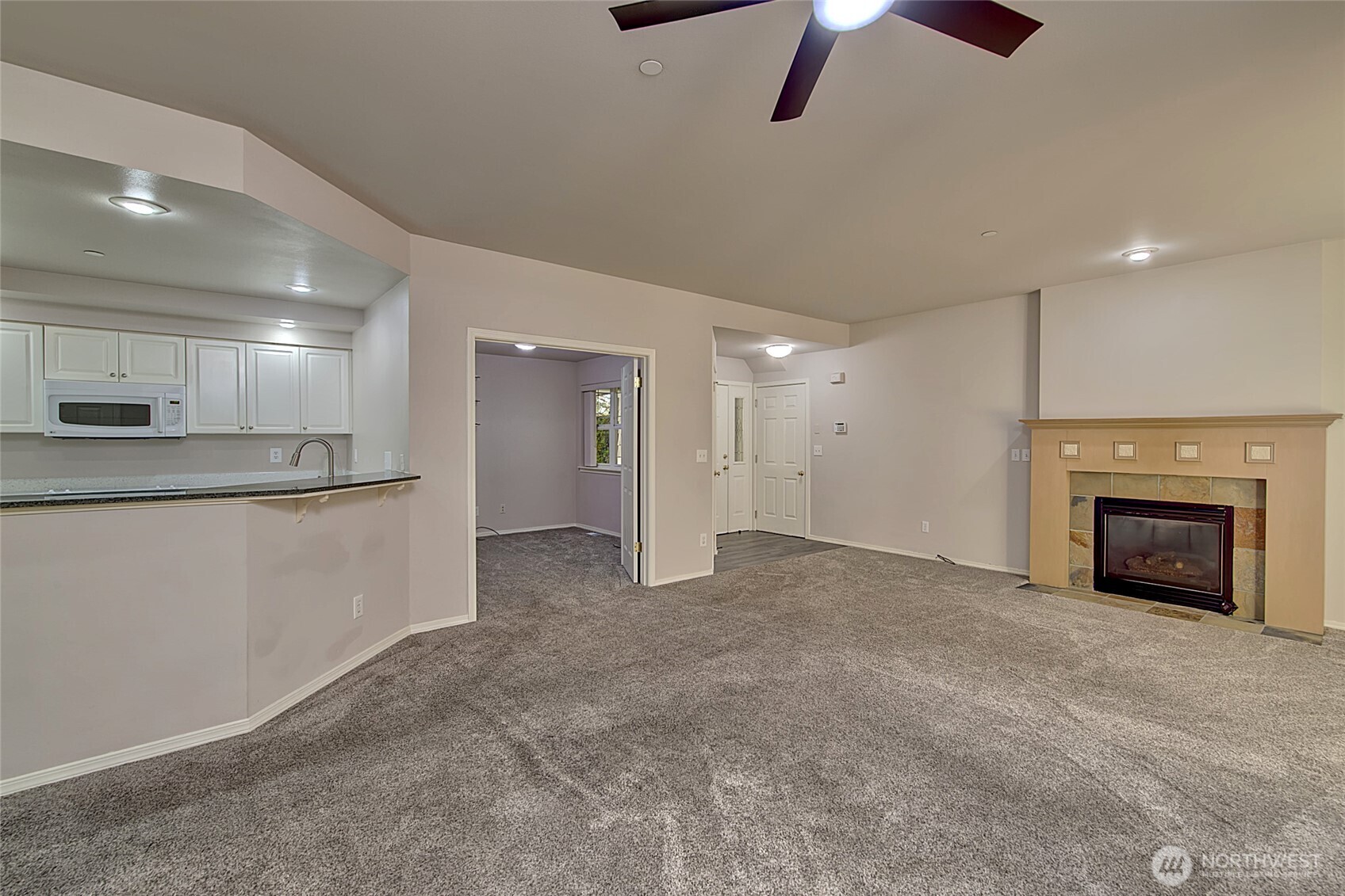 714 228th Street Southwest, Unit O101 Bothell, WA 98021 - Photo 5 of 32