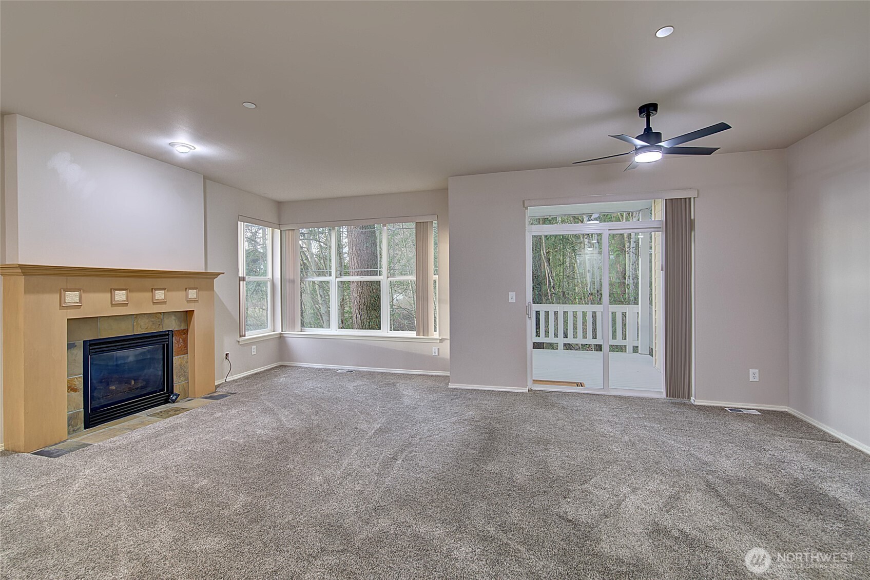 714 228th Street Southwest, Unit O101 Bothell, WA 98021 - Photo 7 of 32