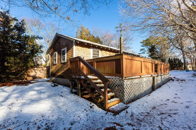 $379,000 | 53 Prospect Avenue, West Yarmouth, MA 02673