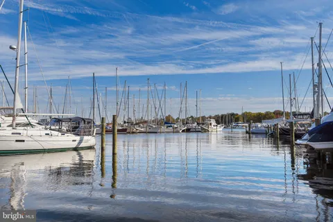 $505,000 | 312 Severn Avenue, Unit E407, Annapolis, MD 21403