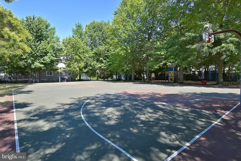 $505,000 | 312 Severn Avenue, Unit E407, Annapolis, MD 21403