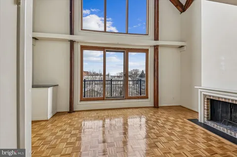 $505,000 | 312 Severn Avenue, Unit E407, Annapolis, MD 21403