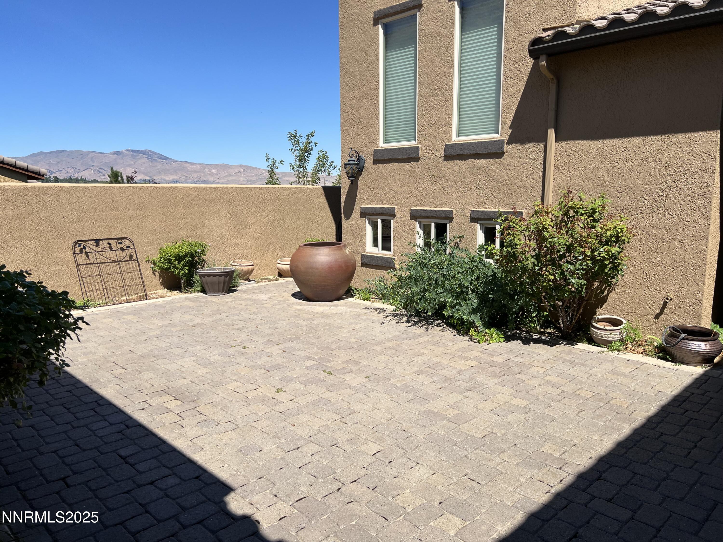 5360 Bellazza Court Reno, NV 89519 - Photo 7 of 50 IMG_1043
