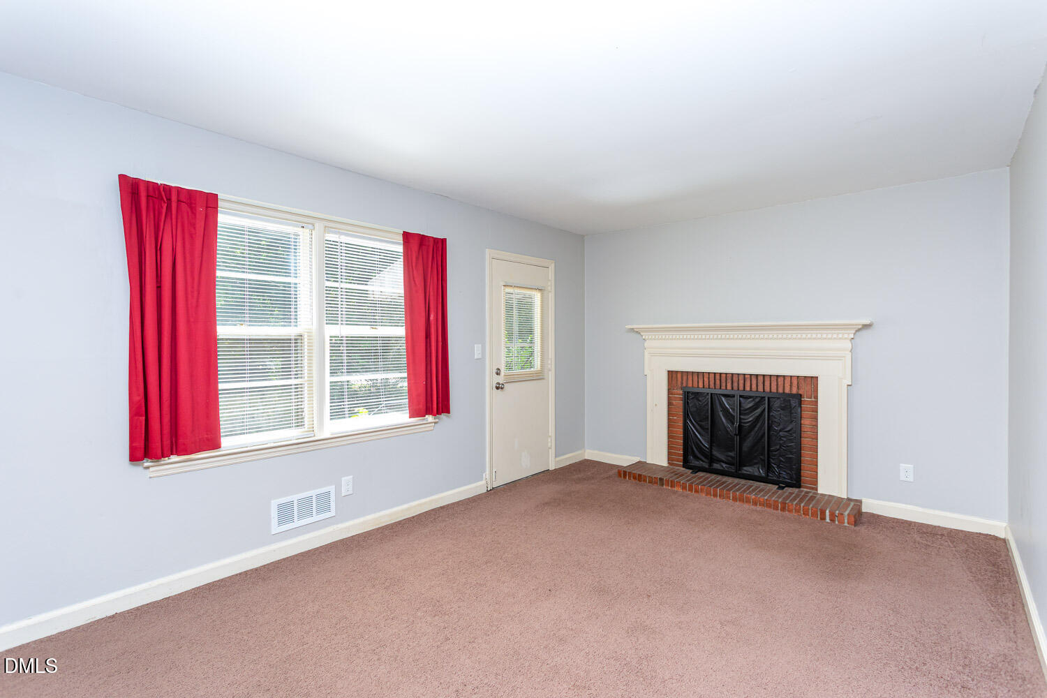 2602 Wade Avenue Raleigh, NC 27607 - Photo 13 of 38 machikas-2602-wade-15