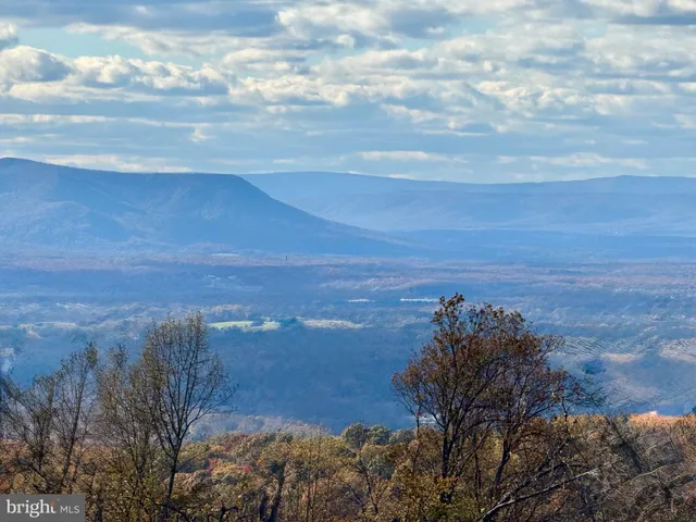 $649,000 | 1 Mosby Drive, Linden, VA 22642