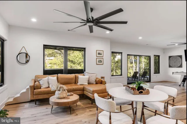 $649,000 | 1 Mosby Drive, Linden, VA 22642