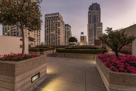 $3,950,000 | 700 Front Street, Unit 501, San Diego, CA 92101