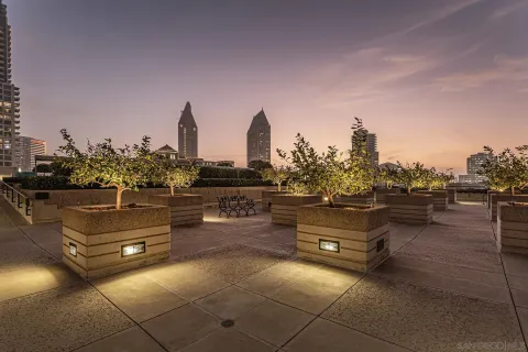 $3,950,000 | 700 Front Street, Unit 501, San Diego, CA 92101
