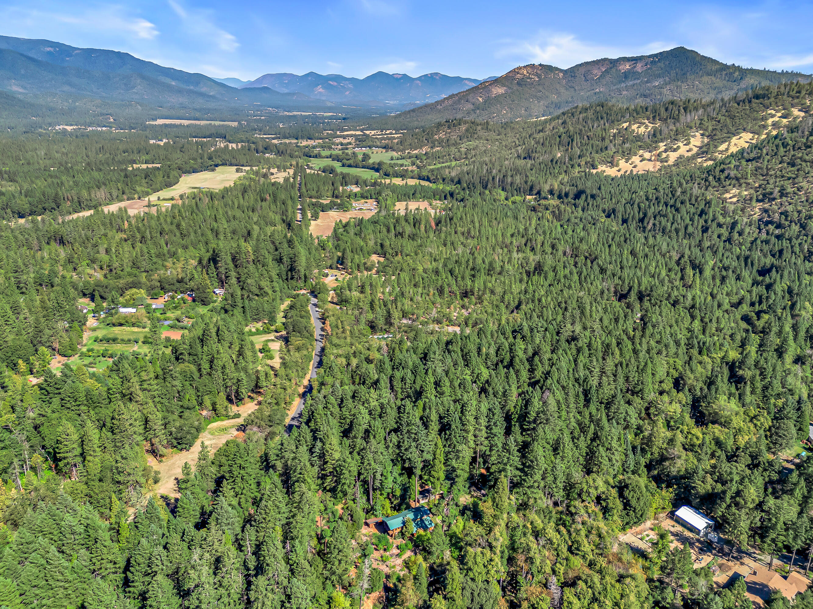 3496 East Fork Road Williams, OR 97544 - Photo 93 of 97 DJI_20250916114402_0019_D