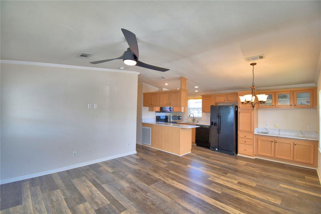 251 Patterson Road, Unit I46 Haines City, FL 33844 - Photo 11 of 49