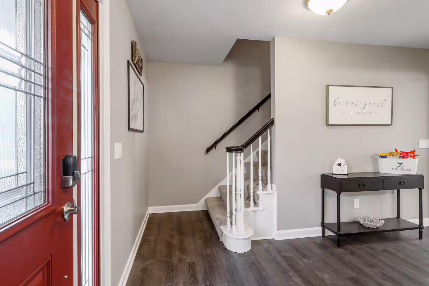 1800 Miller Road Lake Geneva, WI 53147 - Photo 17 of 29 Foyer