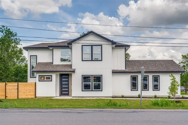 $389,900 | 401 East Carrie Manor Street, Manor, TX 78653