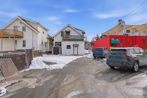 $239,900 | 7024 West Lincoln Avenue, West Allis, WI 53219