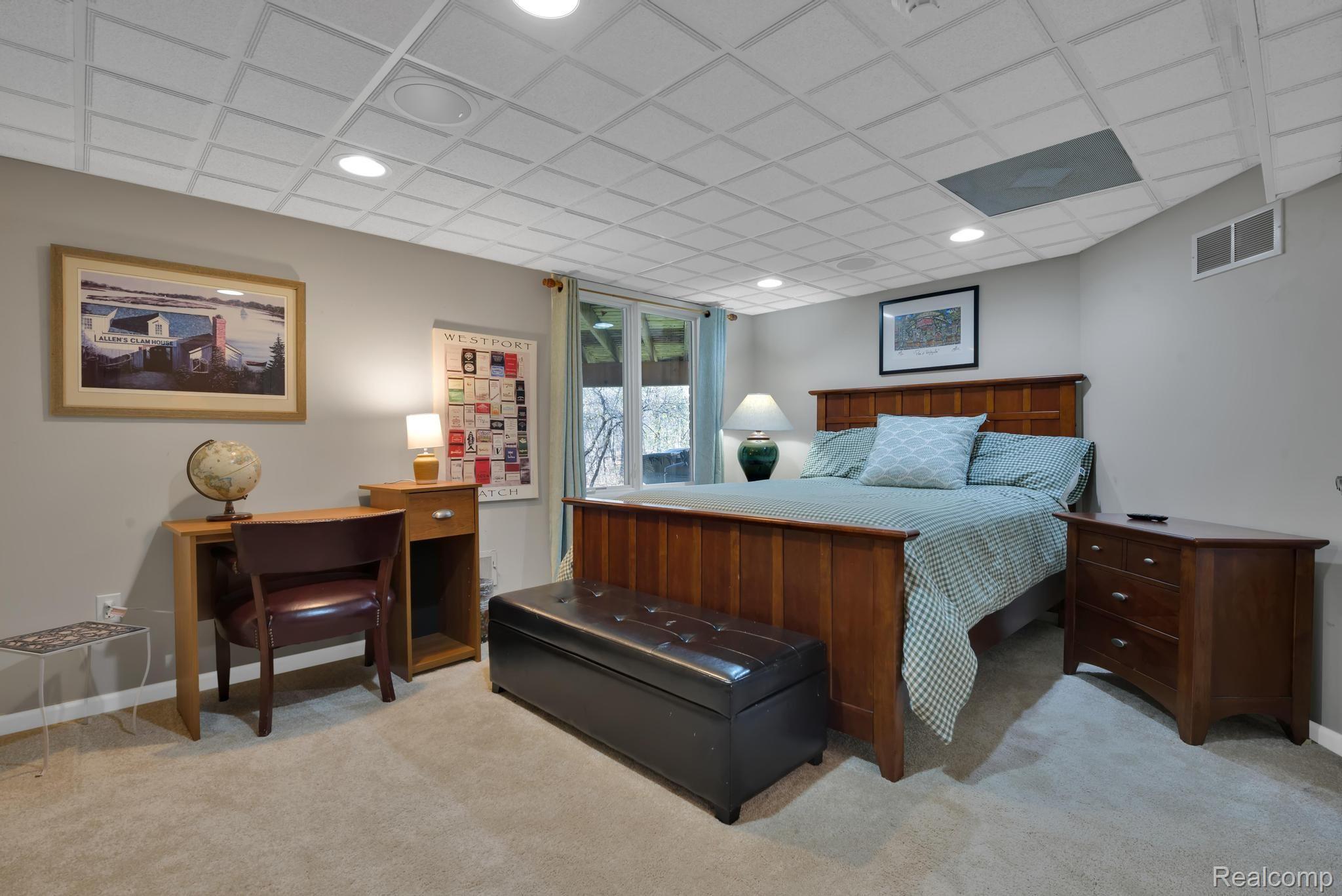 2177 Clinton View Circle Rochester, MI 48309 - Photo 58 of 74 Gallery Image 58