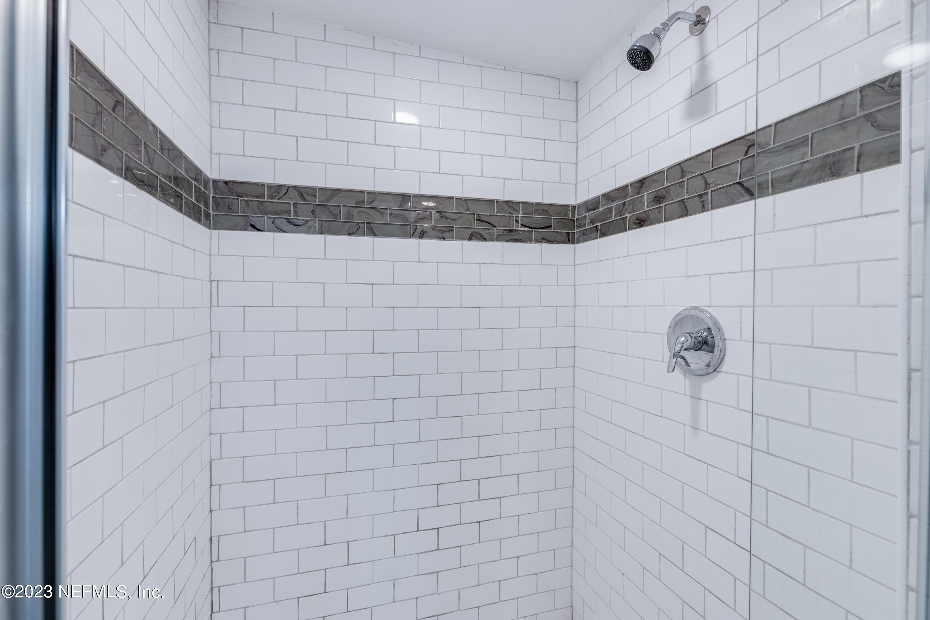 10517 Old Kings Road Jacksonville, FL 32219 - Photo 14 of 25 Primary Bathroom