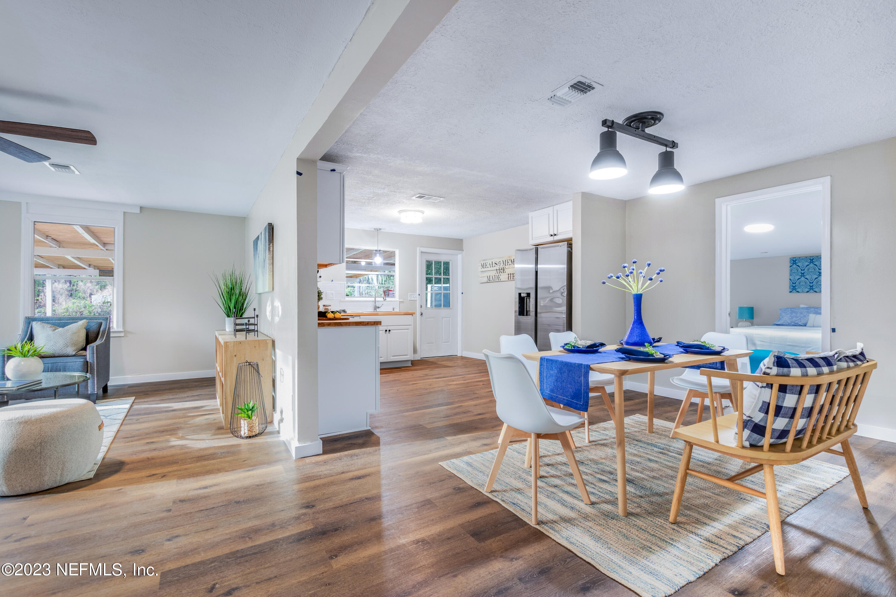 10517 Old Kings Road Jacksonville, FL 32219 - Photo 7 of 25 Dining Kitchen