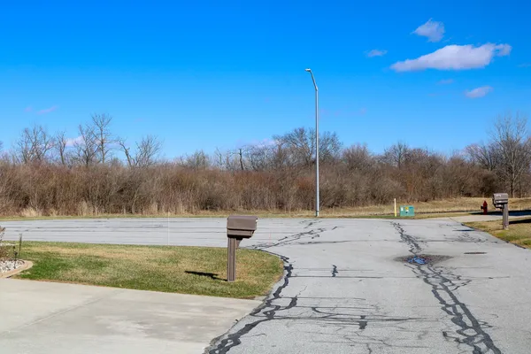 $359,900 | 802 Veterans Lane, Crown Point, IN 46307