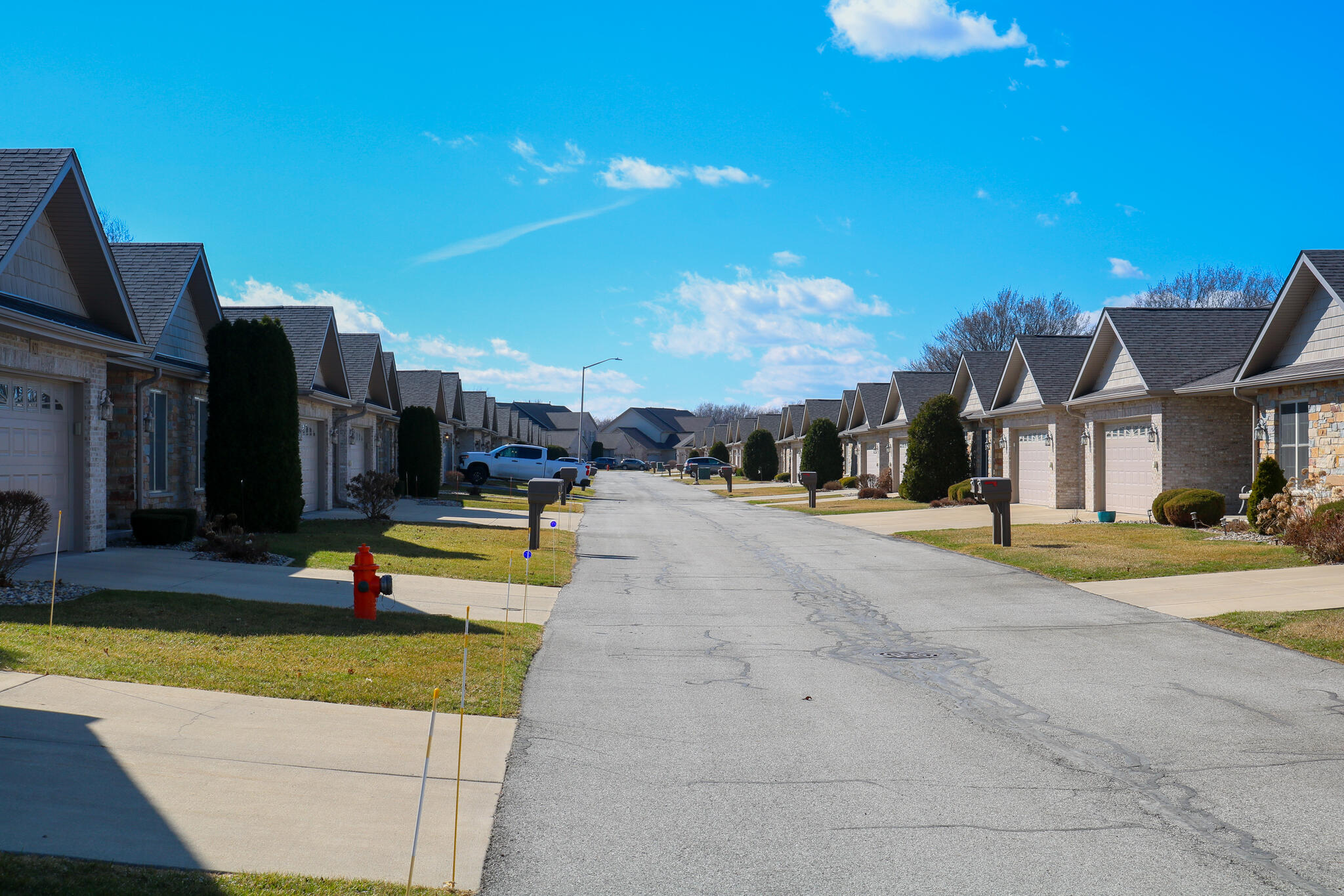 802 Veterans Lane Crown Point, IN 46307 - Photo 5 of 6 2048x1365