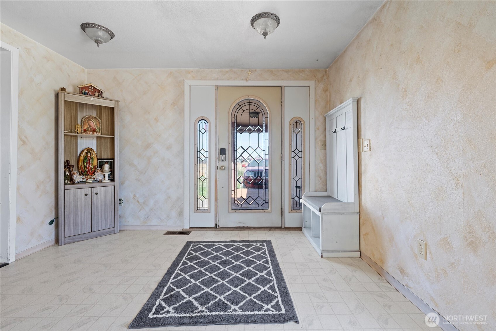 411 North Wahl Road Lind, WA 99341 - Photo 5 of 31 a bedroom with a bed and a window