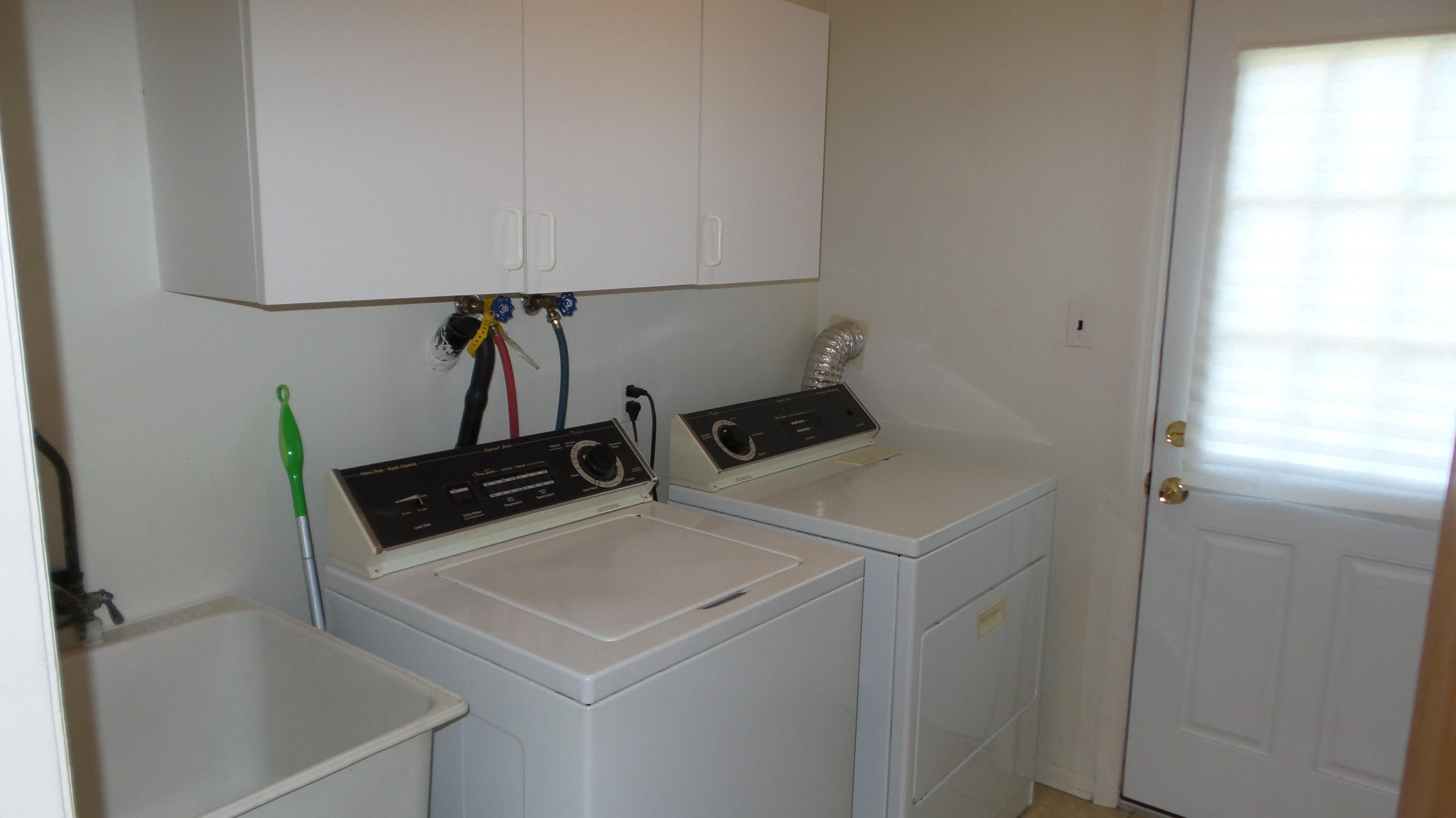 77 Gordons Corner Road Marlboro, NJ 07746 - Photo 30 of 49 20210329_144234