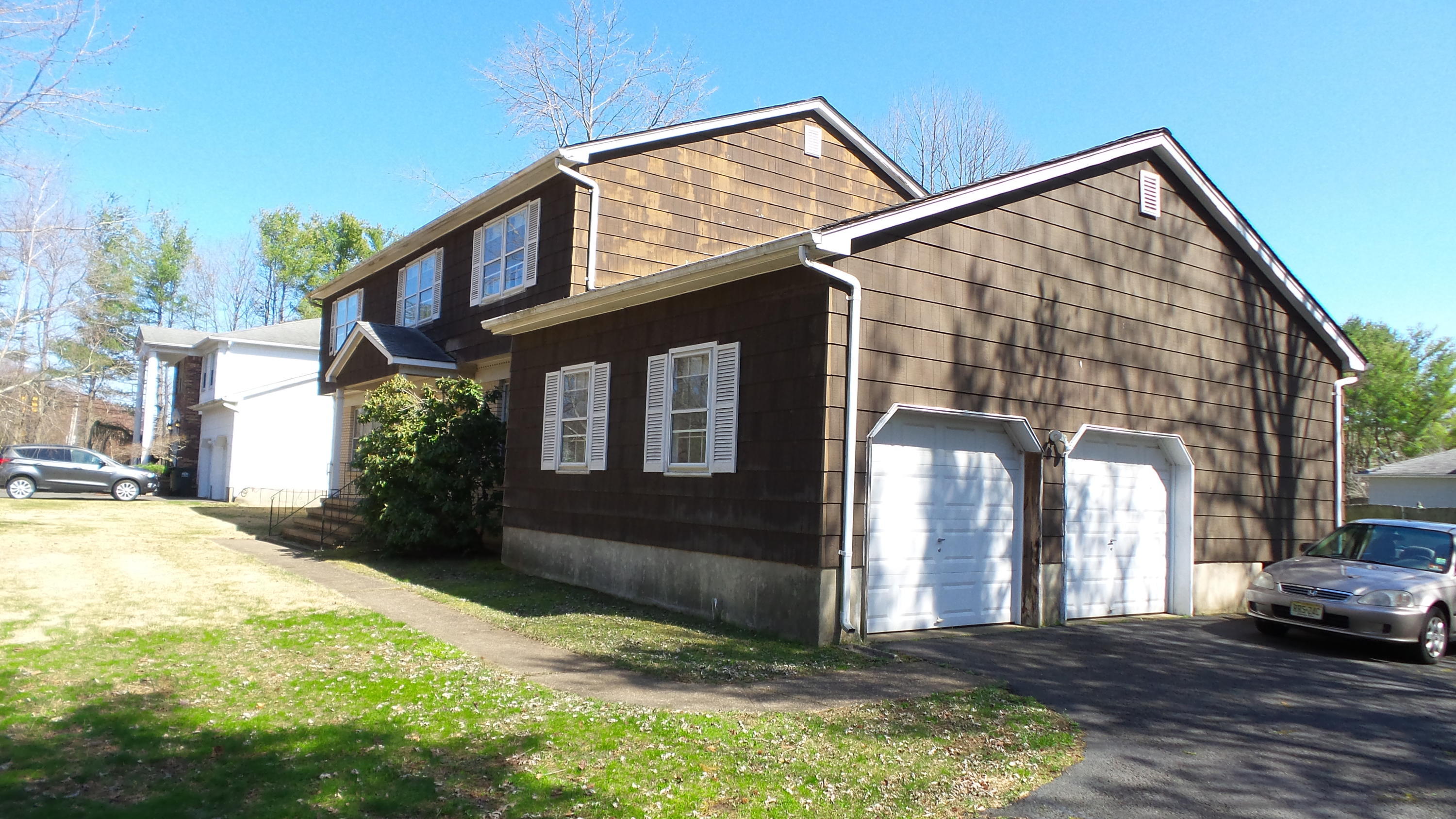 77 Gordons Corner Road Marlboro, NJ 07746 - Photo 4 of 49 20210329_143546