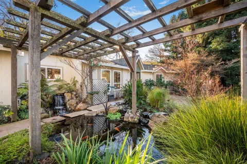 $2,688,000 | 12170 Calle Uvas, Gilroy, CA 95020