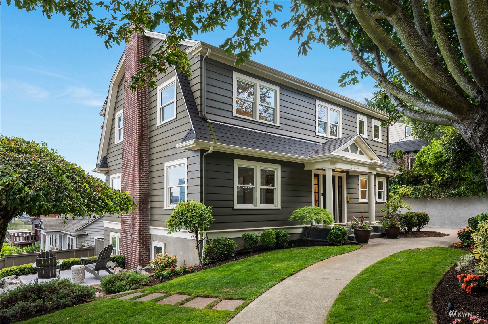 223 Prospect Street Seattle, WA 98109 - Photo 1 of 40