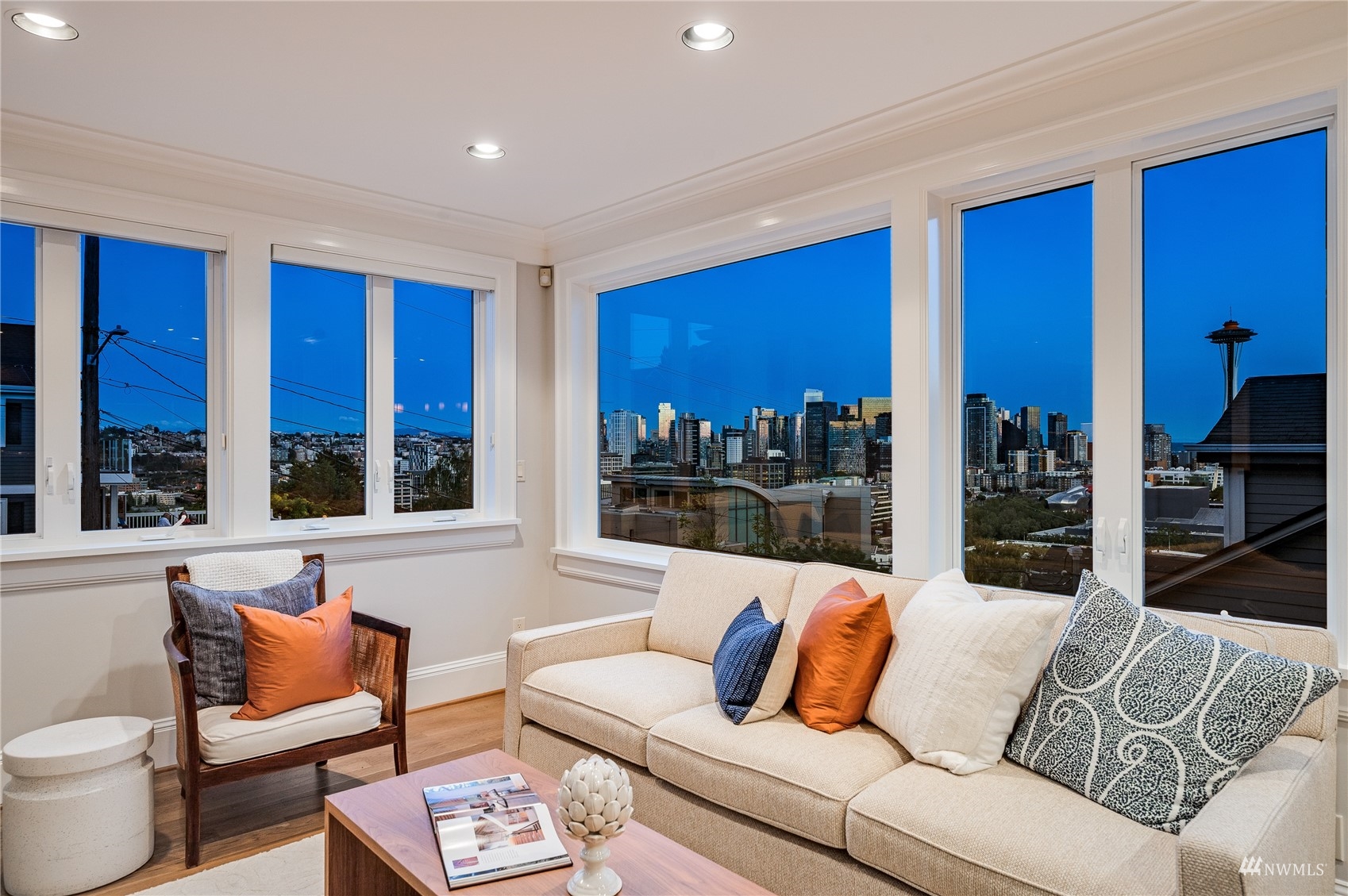 223 Prospect Street Seattle, WA 98109 - Photo 34 of 40