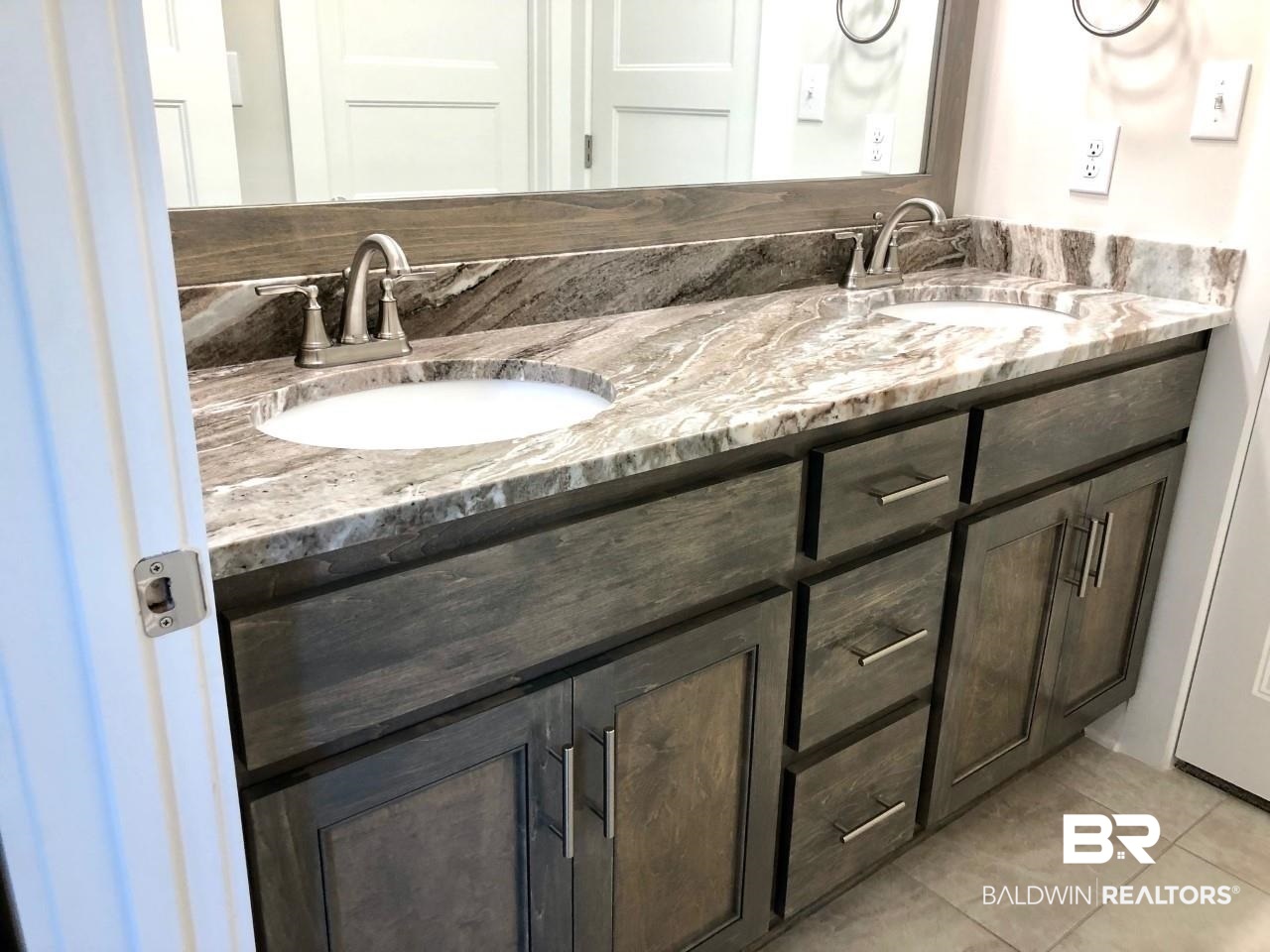8717 Rosedown Lane Daphne, AL 36526 - Photo 10 of 16 Full Bath