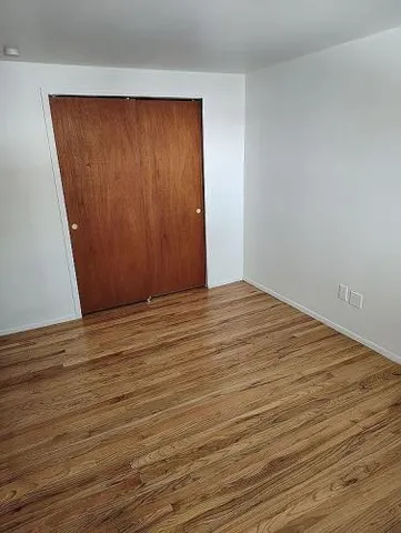 $72,000 | 25745 Cambridge Court, Roseville, MI 48066