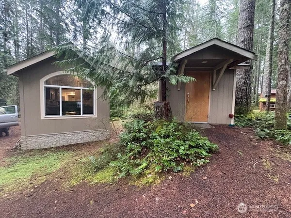 $295,000 | 1021 North Potlatch Drive, Hoodsport, WA 98548