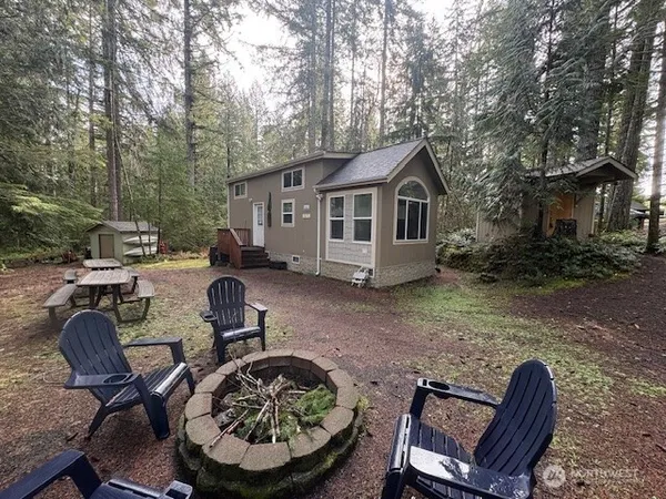 $295,000 | 1021 North Potlatch Drive, Hoodsport, WA 98548