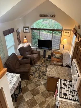 $295,000 | 1021 North Potlatch Drive, Hoodsport, WA 98548