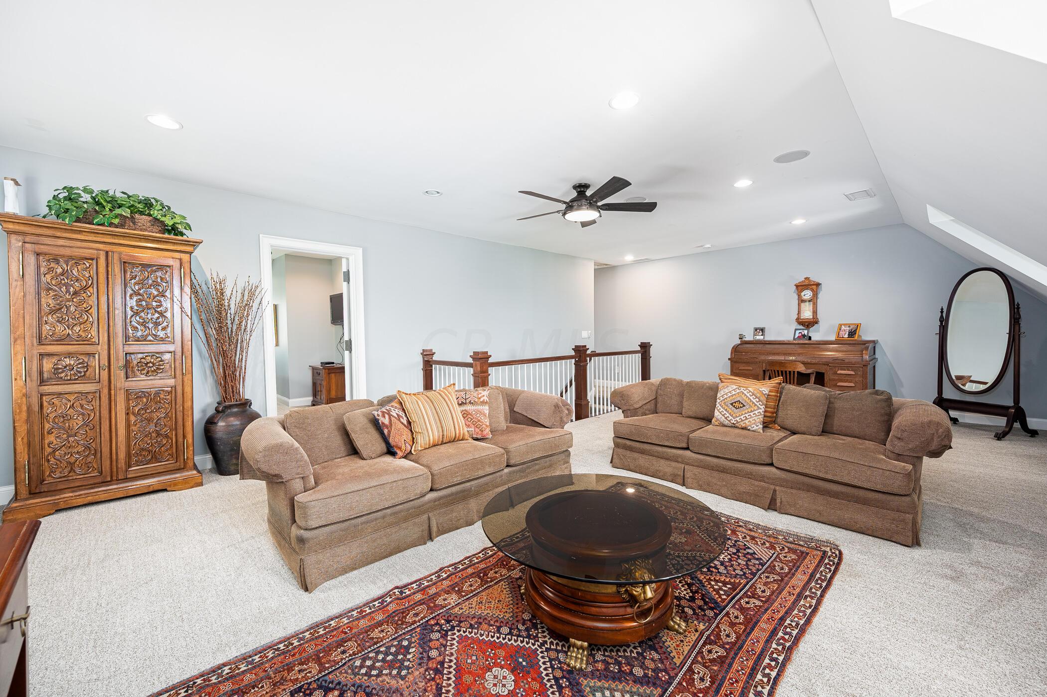 1558 Roxbury Road Columbus, OH 43212 - Photo 33 of 66 Bonus Room