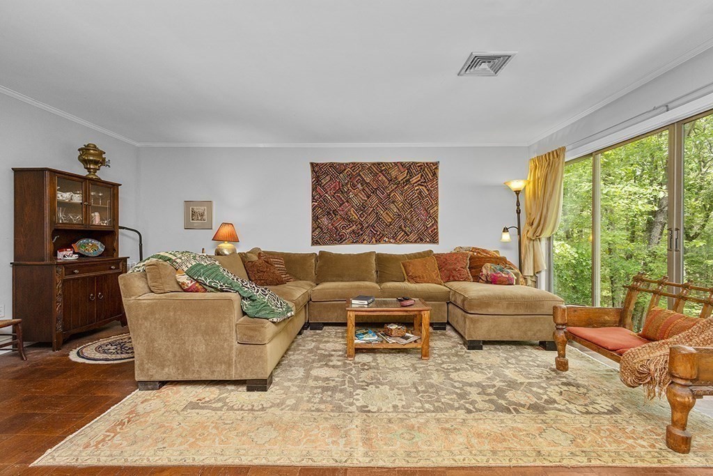 139 Stoney Lea Road Dedham, MA 02026 - Photo 2 of 29