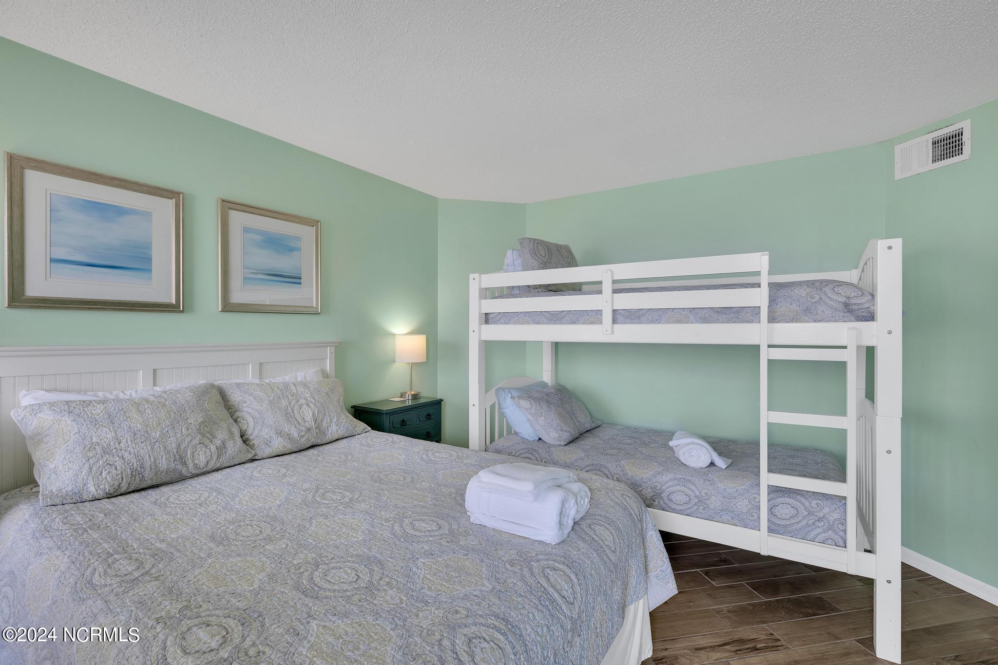 2000 New River Inlet Road, Unit 2404 North Topsail Beach, NC 28460 - Photo 25 of 61 IMG_4858